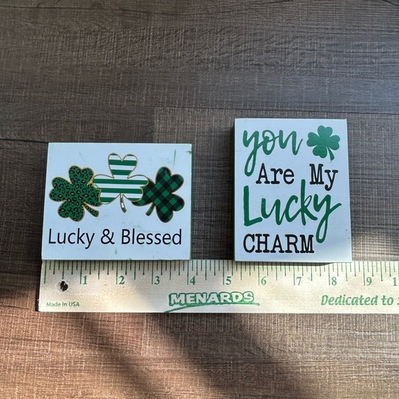Lot Hobby Lobby St. Patrick's Day Leprechaun Figurine and Sign Set of 4 - Picture 11 of 14